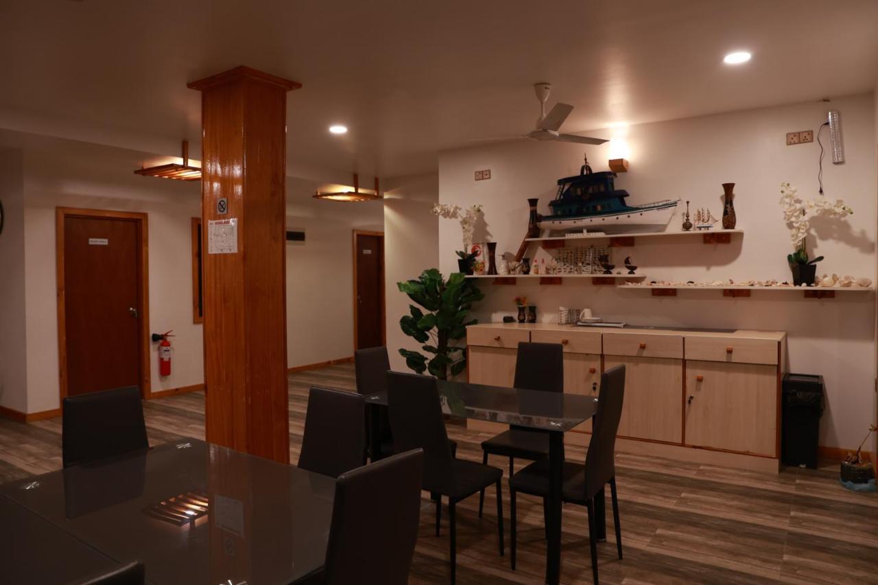 Cowry Inn فوليدهو المظهر الخارجي الصورة